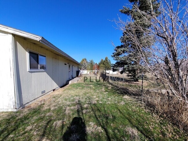 Building Photo - 34504 Morigeau St