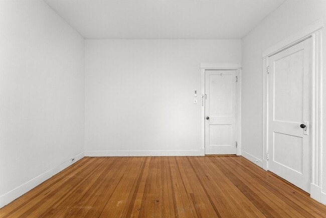 Building Photo - 227 Winchester St