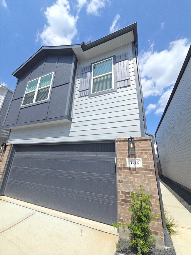 Building Photo - 4112 Good Vineyard Ln