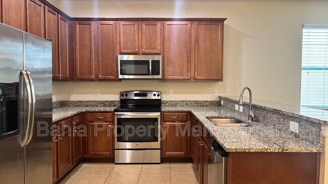 Building Photo - 13833 Bridgewater Crossings Blvd
