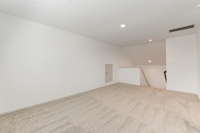 Building Photo - 7319 Sunset Crk Dr