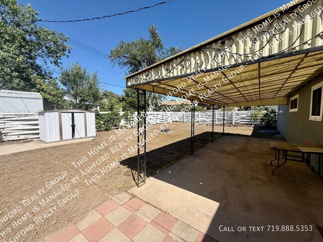 Building Photo - 152 Rose Dr