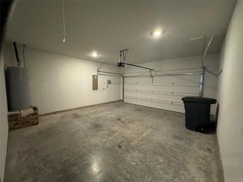 Building Photo - 1433 Eagle Nest Dr