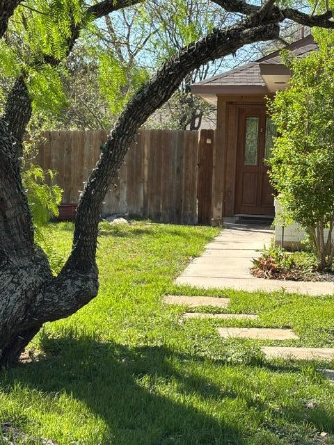 Building Photo - 4708 Cypress Bend