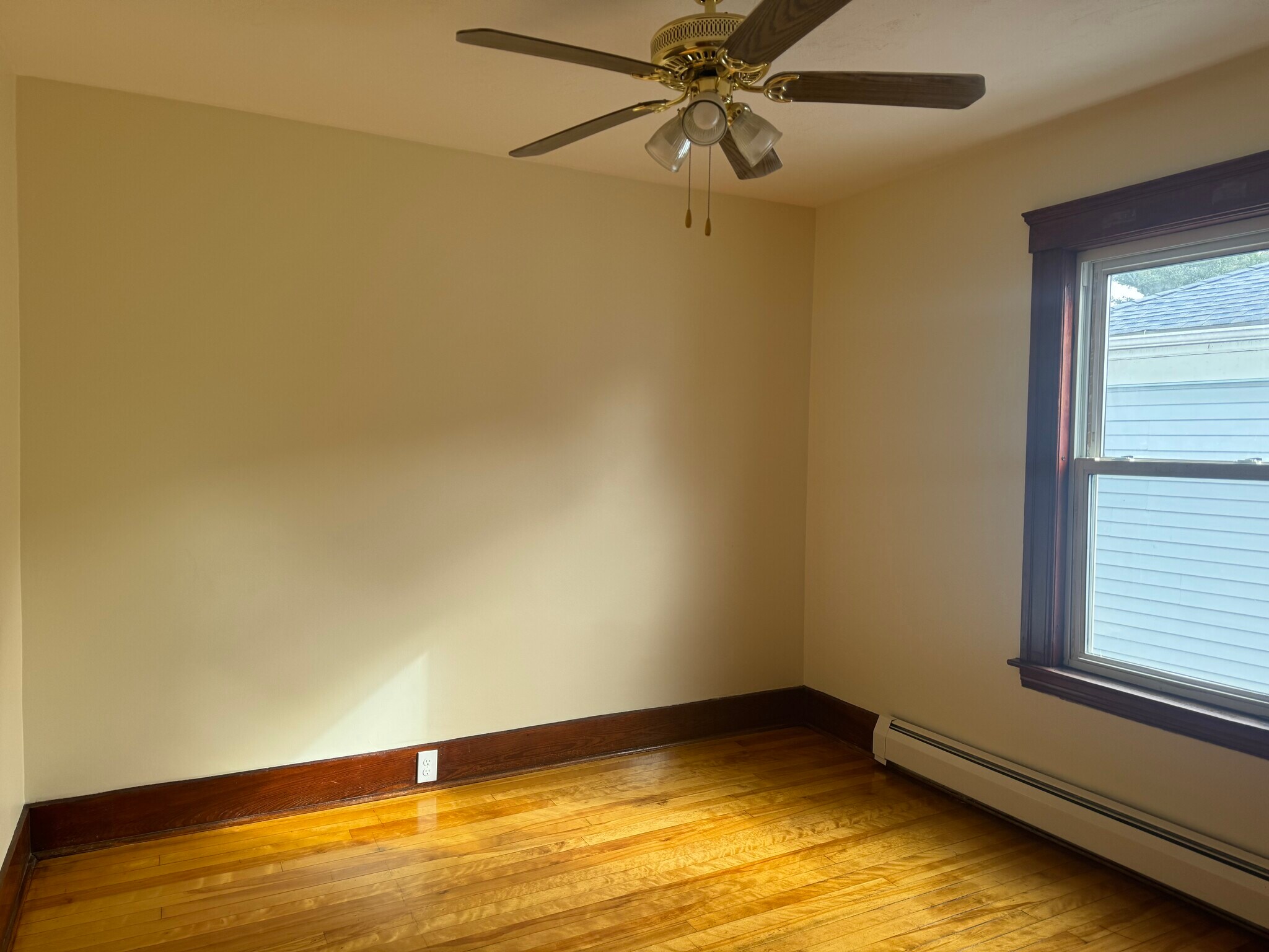 Building Photo - 63 Gates St