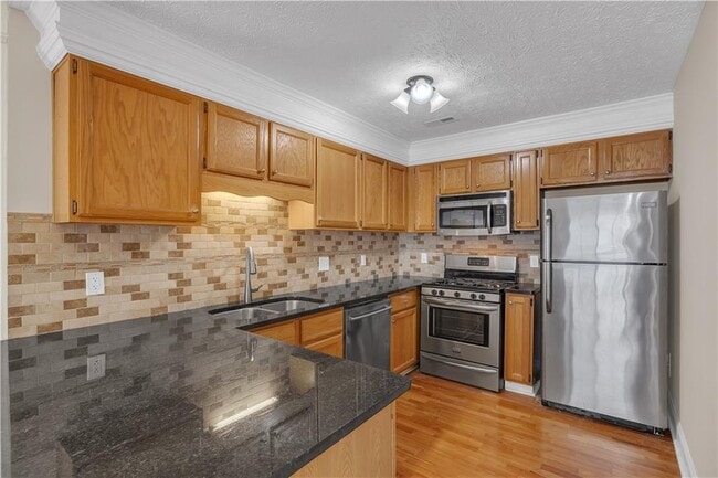 Building Photo - 3085 Barnwood Crossing NW