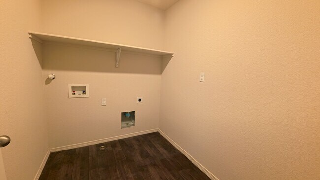 Building Photo - 17 Parador Ct