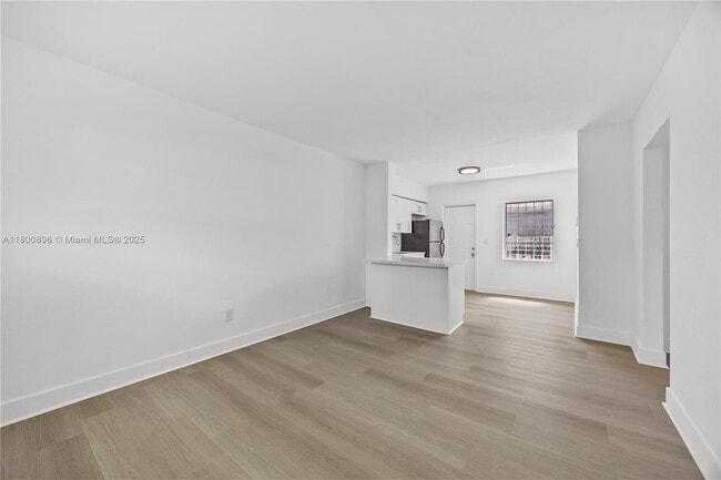 Building Photo - 171 NW 56th St