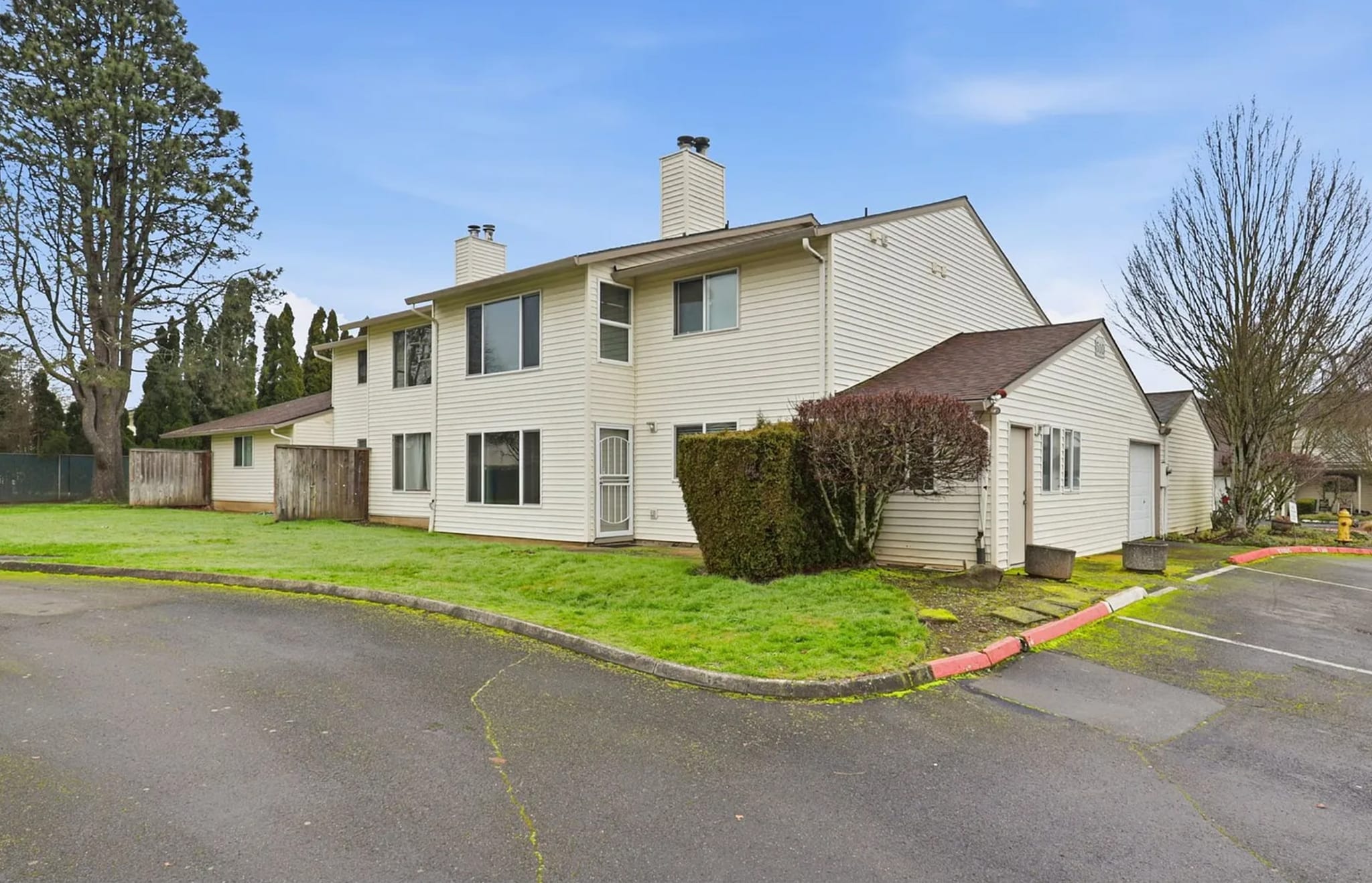 Building Photo - 510 SE 157th Ave