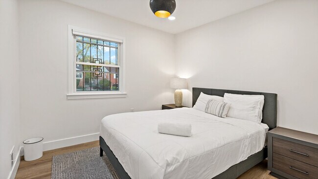 Building Photo - 135 69th St