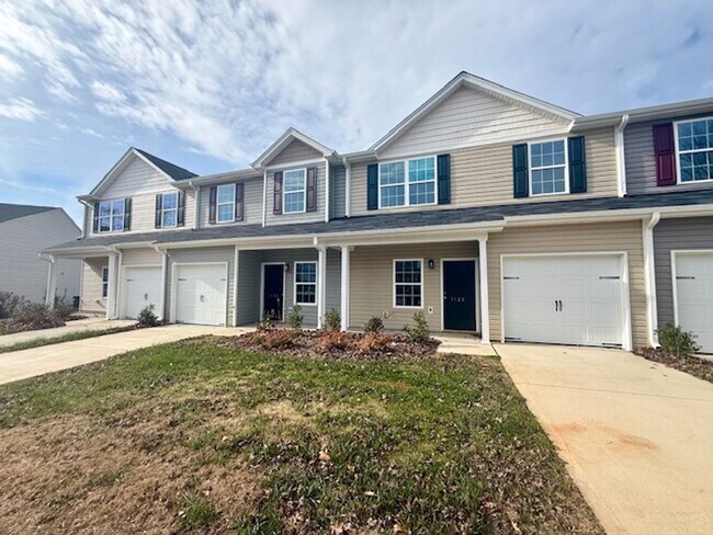 Building Photo - Two bedroom, 2.5 bath townhome in Ridge Creek, Whitsett-Save $1050!
