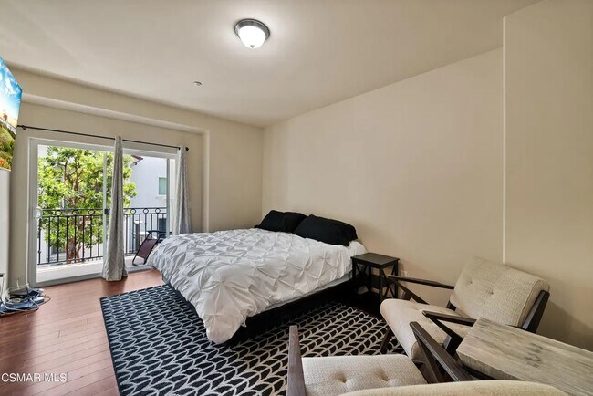 Building Photo - 2367 Chiquita Ln