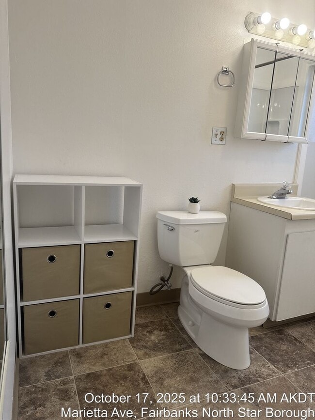 Building Photo - 1 Bedroom Apt | Utilities Included | College Road Area