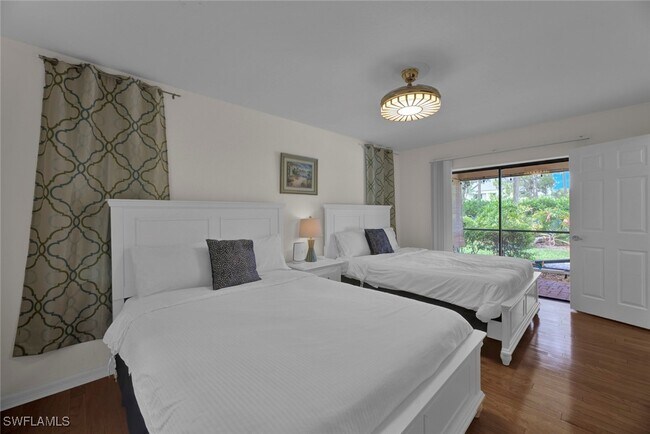 Building Photo - 3055 Round Table Ct