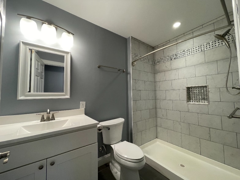 Building Photo - 400 Bethlehem Pike