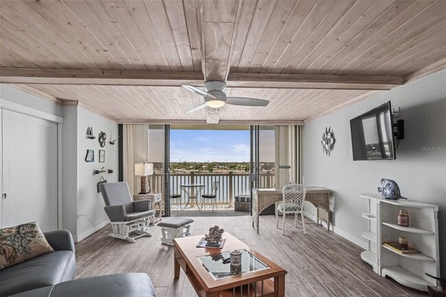 Building Photo - 500 Treasure Island Causeway