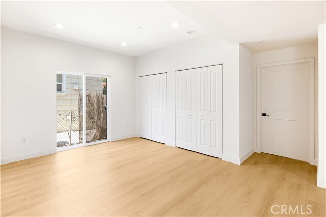 Building Photo - 4038 Somers Ave