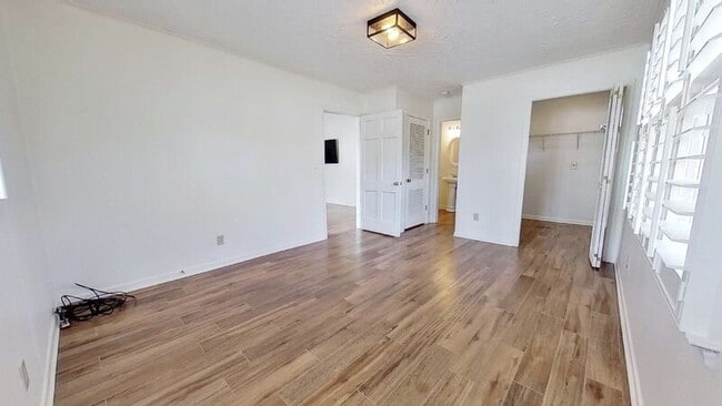 Building Photo - 1310 Ferncliff Rd