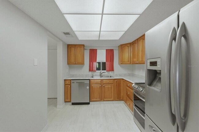 Building Photo - 4143 Heron Way
