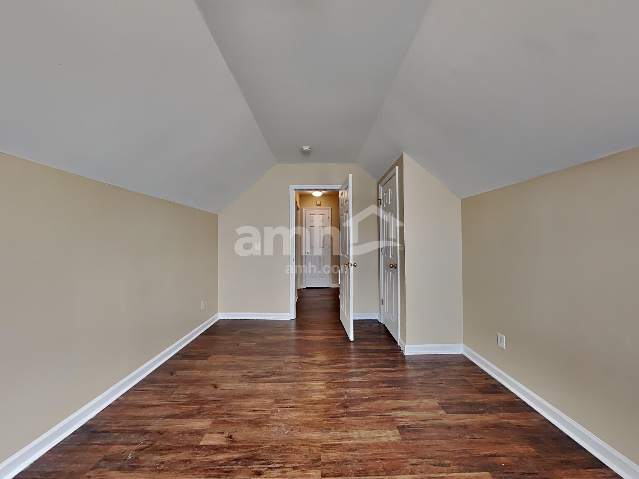 Building Photo - 4812 Oak Haven Pl