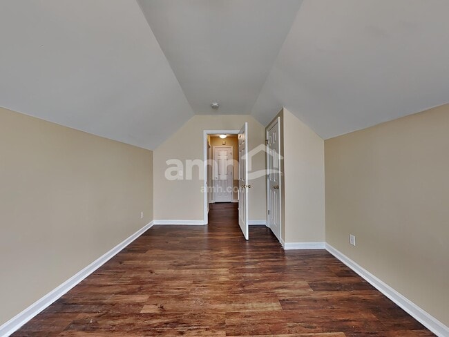 Building Photo - 4812 Oak Haven Pl