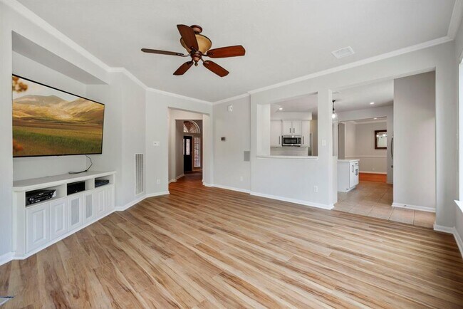Building Photo - 21807 Columbia Falls Ct