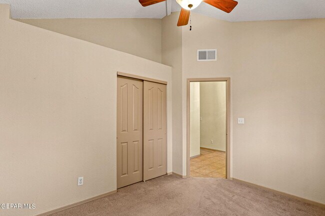 Building Photo - 11895 David Forti Dr