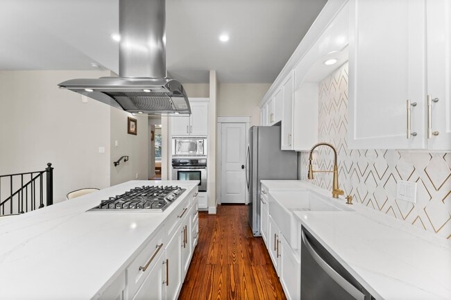 Building Photo - 1305 Birdsall St