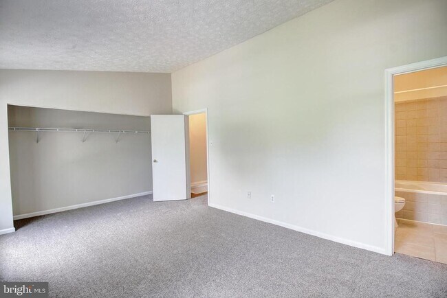 Building Photo - 5035 Canvasback Ct