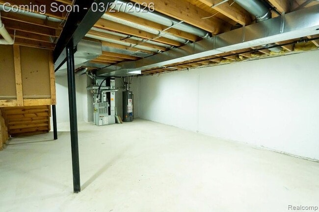 Building Photo - 23869 McCort Dr