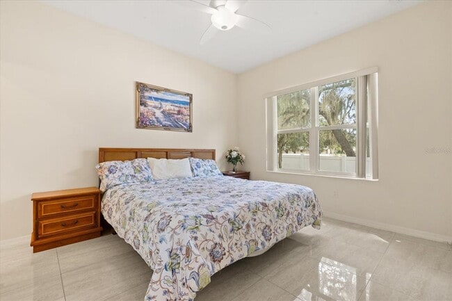 Building Photo - 2060 Royal Vista Ct