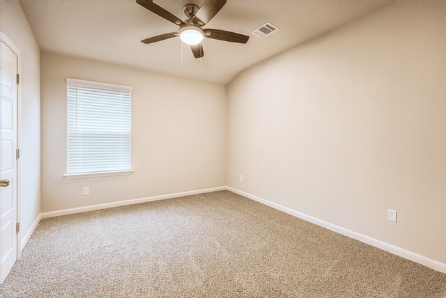 Building Photo - 10741 Yellowtail Blvd