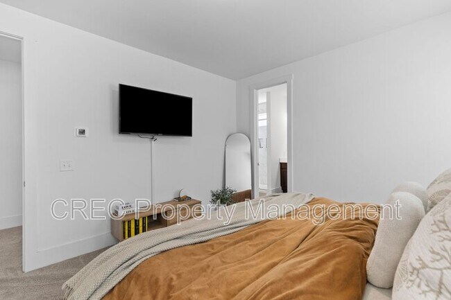 Building Photo - 1223 Homecoming Blvd