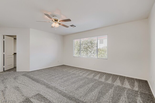 Building Photo - 1037 Plentywood Pl