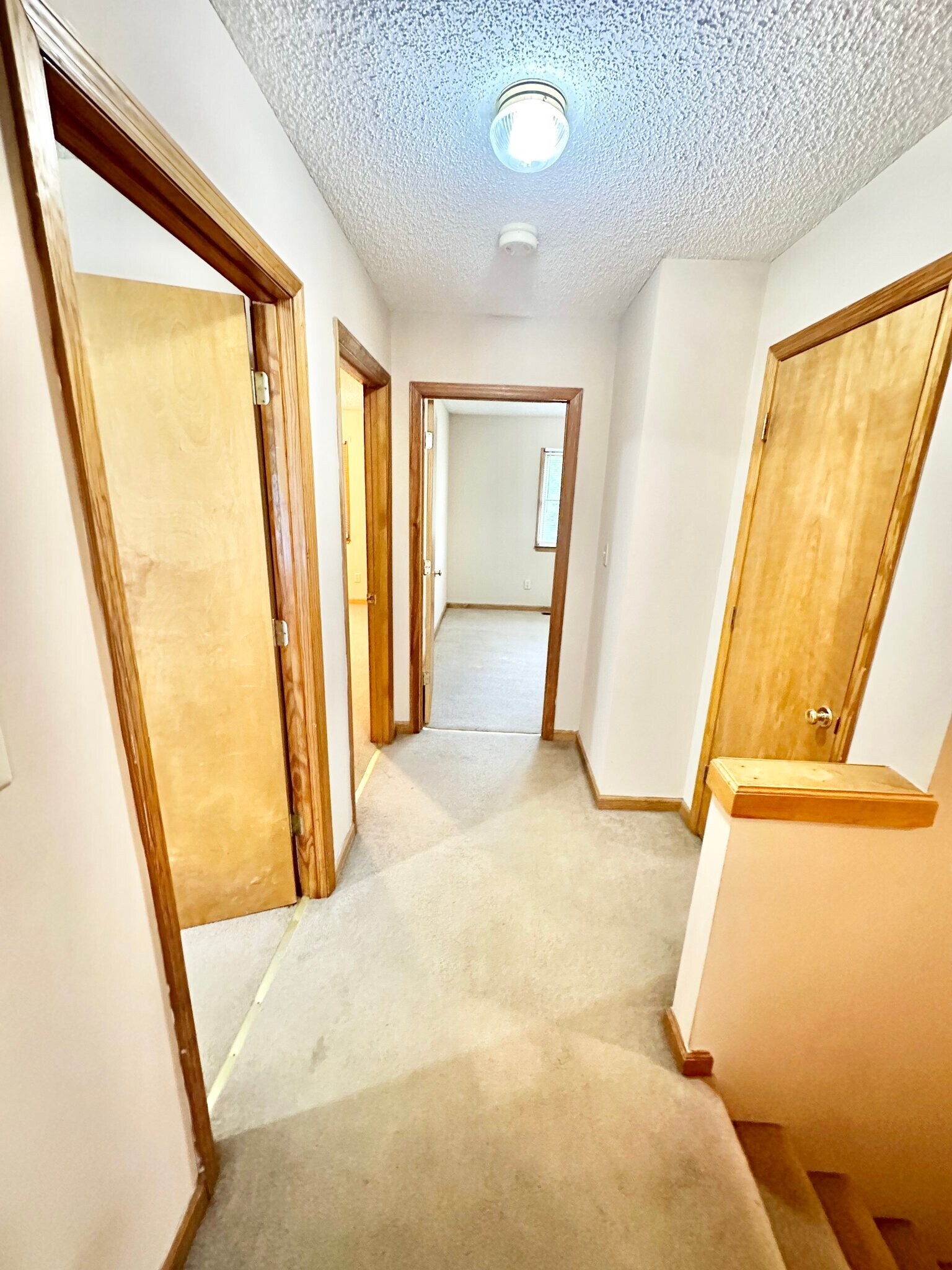 Building Photo - 109 Mountain View Dr