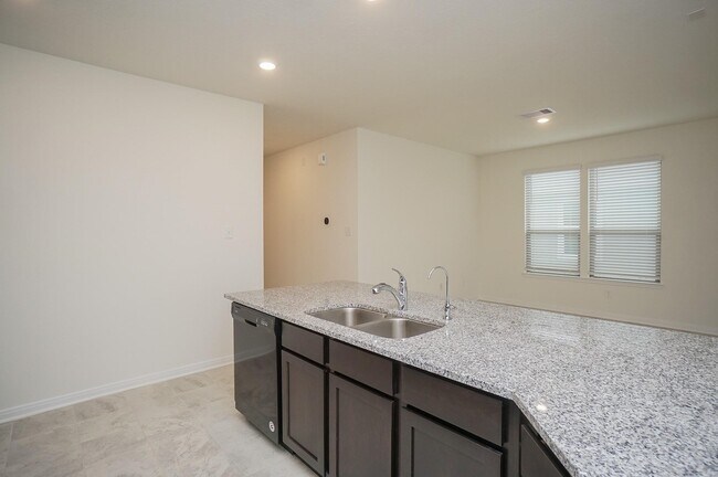 Building Photo - 20615 Teakwood Fields Ln