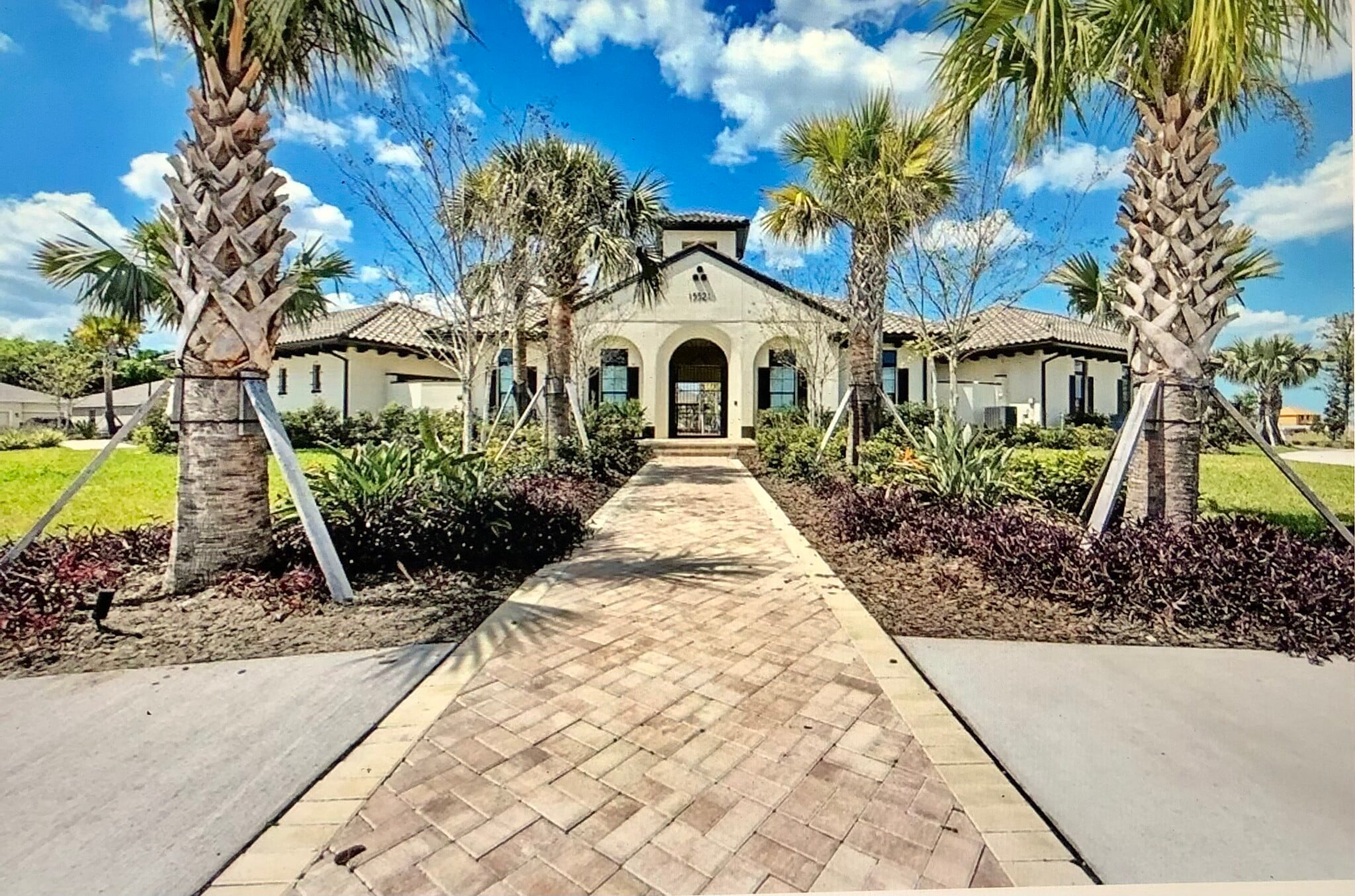 Gated Del Tierra - 15450 Trinity Fall Way