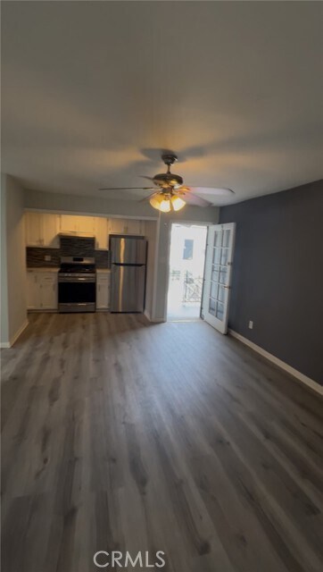 Building Photo - 1036 Normandie Ave