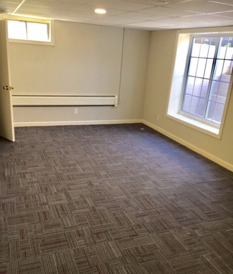 bedroom - 24 Hobart Ln