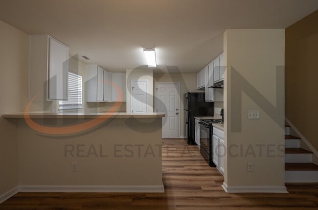 Building Photo - Spacious 4BR, 2.5BA Summer Meadow Durham Home