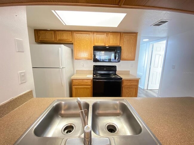 Building Photo - 2751 N Poinciana Blvd