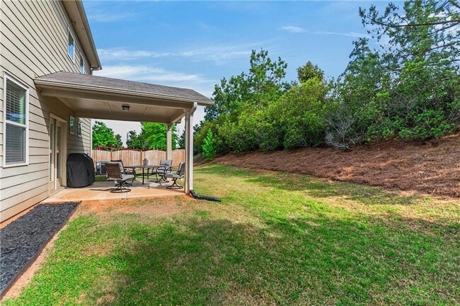 Building Photo - 205 Orchard Trail