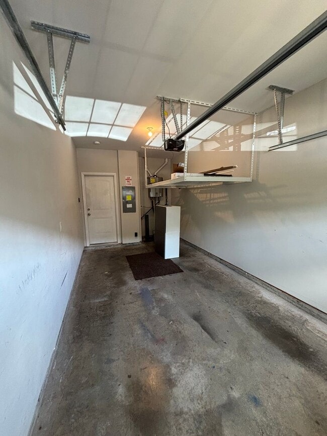 Building Photo - 3240 Brookberry Ln