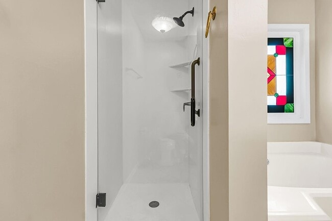 Building Photo - 111 Hopper Dr