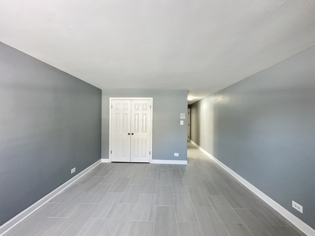 Building Photo - 6715 N California Ave