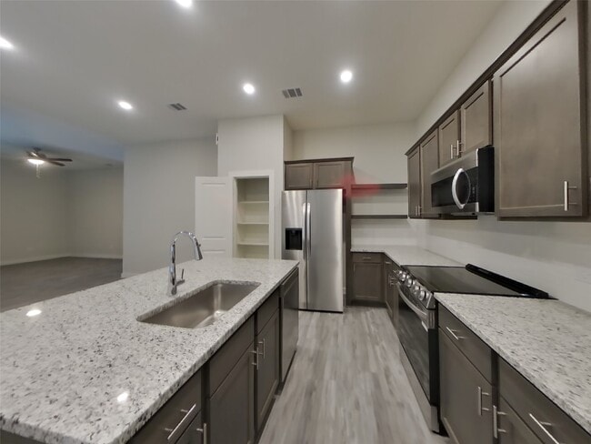 Building Photo - 22706 Terrazzo Dr