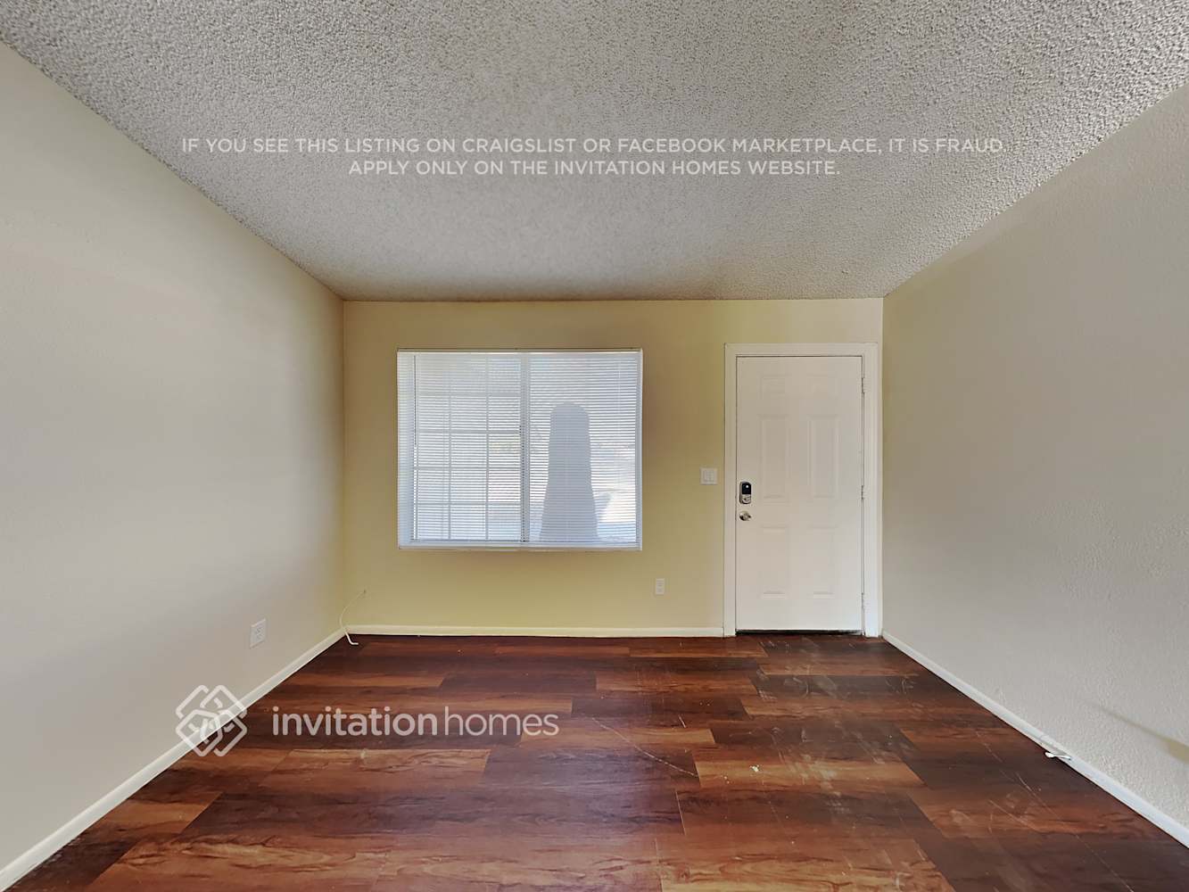Building Photo - 11102 N 79th Ave