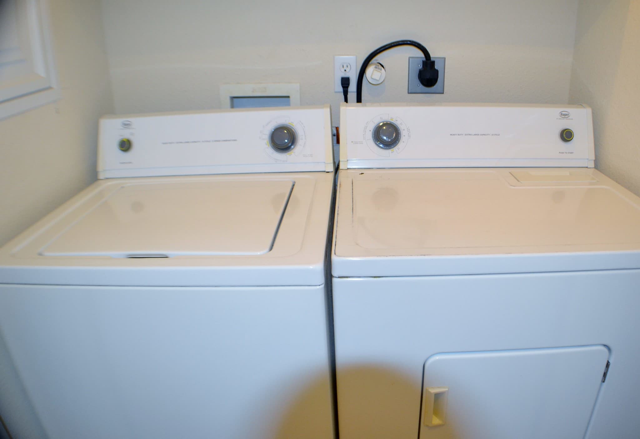 Full Size Washer and Dryer in Unit - 1404 April Villa W