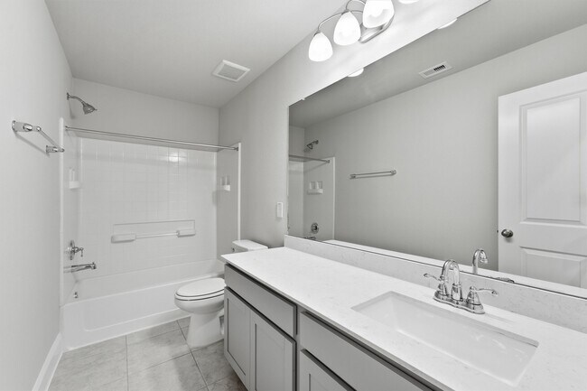Building Photo - 2539 Lilac Point Ln