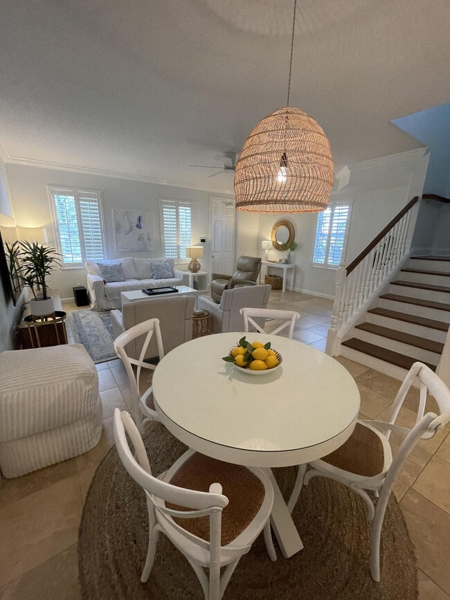 Building Photo - 2857 E Community Dr
